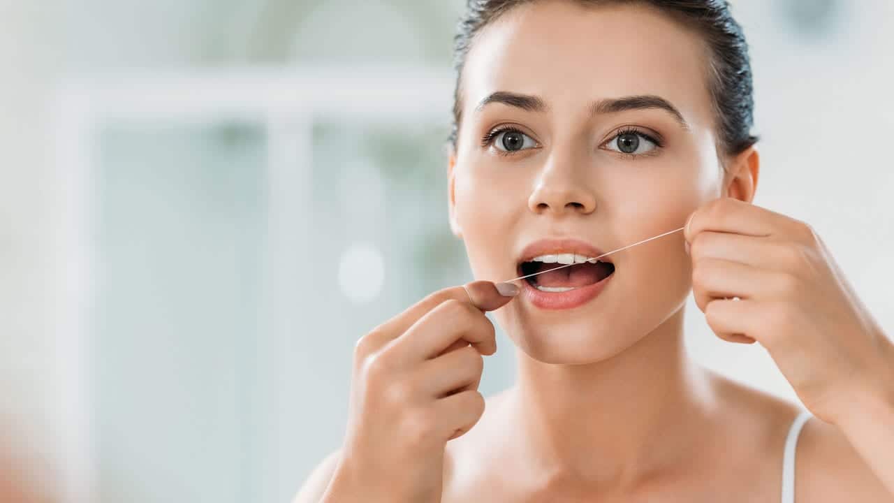 The Link Between Poor Flossing and Gum Disease Fylde