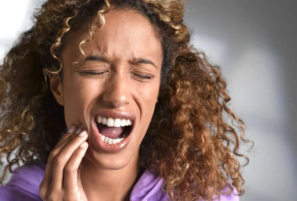 When to See a Dentist for Persistent Tooth Pain and Sensitivity Fylde